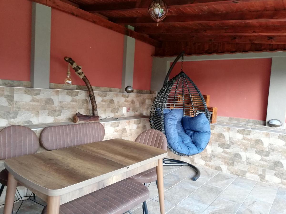 Къща За Гости Детелина - Лина Sapareva Bania Exterior foto