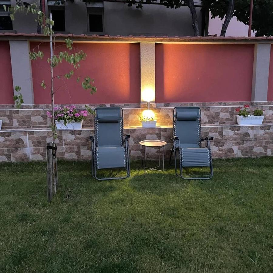 Къща За Гости Детелина - Лина Sapareva Bania Exterior foto