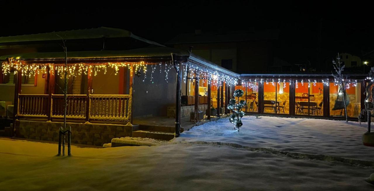 Къща За Гости Детелина - Лина Sapareva Bania Exterior foto
